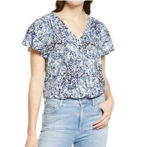 Caslon Blue Floral Donny Flutter Short Sleeve Top Blouse VNeck Rayon Women Small